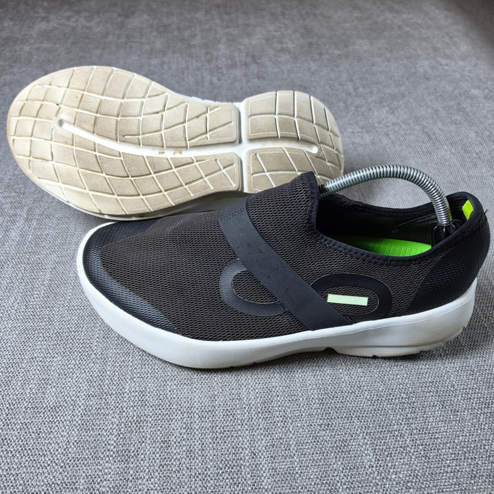 OOFOS OOmg Mesh Low Mens 12 Black Q2-692021-14 Slip On Recovery Shoes